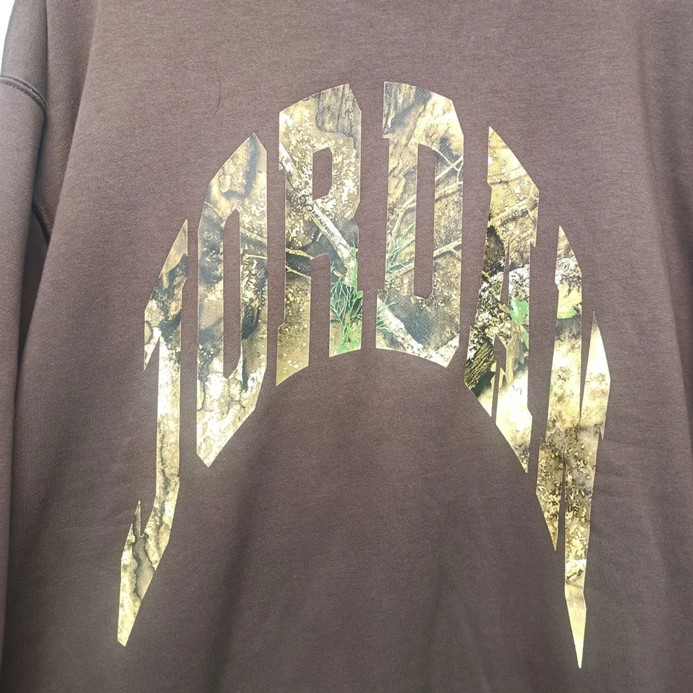 Jordan Brooklyn Mens S Brown Camo Graphic Crewneck Sweatshirt Fleece Pullover